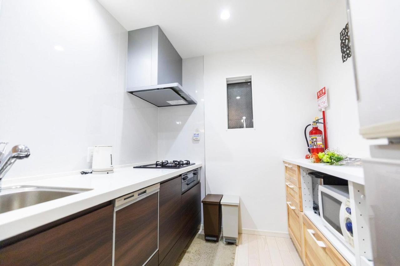 鶴橋駅までただ五分間の好立地 Apartment Osaka Exterior photo